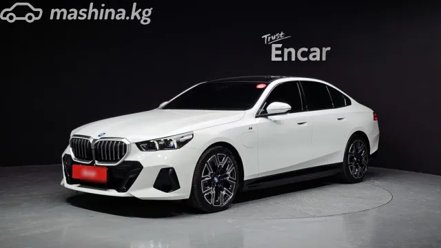 BMW 5 серии — миниатюра 1