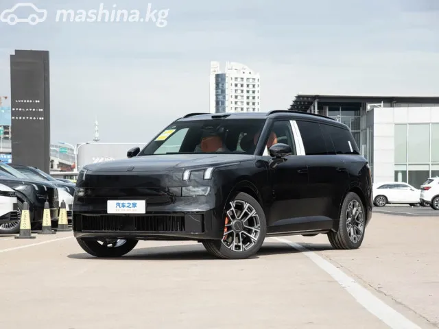 Lynk & Co & Co 900 — миниатюра 1