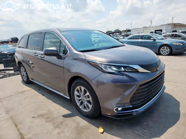 Toyota Sienna — миниатюра 1