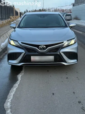 Toyota Camry — миниатюра 1