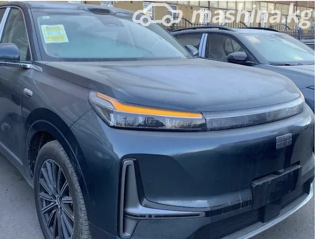 Geely Galaxy M9 — миниатюра 1