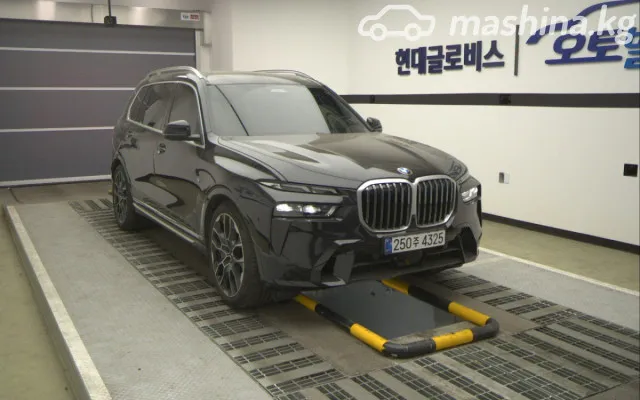 BMW X7 — миниатюра 1