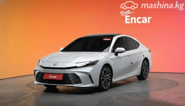 Toyota Camry — миниатюра 1