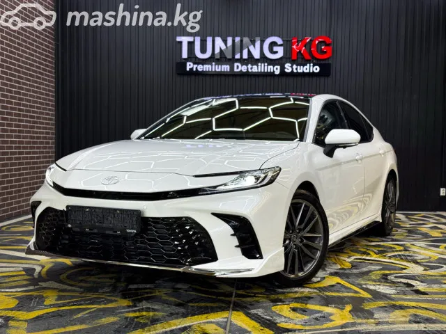 Toyota Camry — миниатюра 1