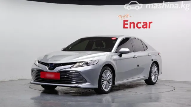 Toyota Camry — миниатюра 1