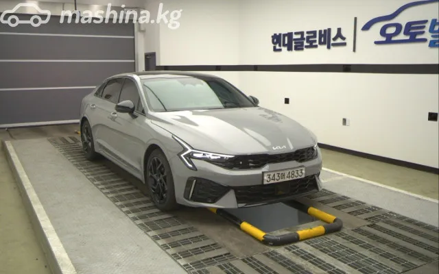 Kia K5 III Рестайлинг Седан — миниатюра 1