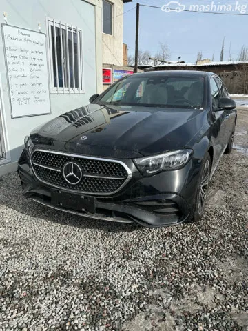 Mercedes-Benz E-Класс — миниатюра 1
