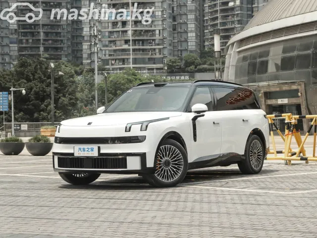 Lynk & Co & Co 900 — миниатюра 1