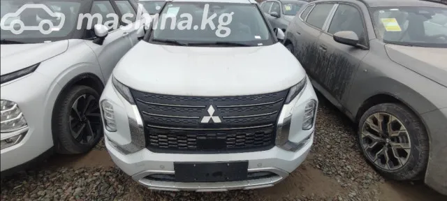 Mitsubishi Outlander — миниатюра 1