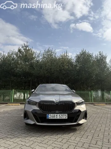 BMW 5 серии — миниатюра 1