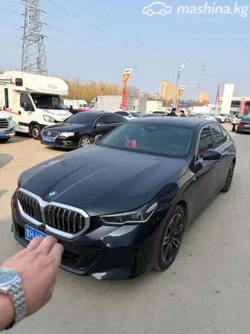 BMW 5 серии — миниатюра 1