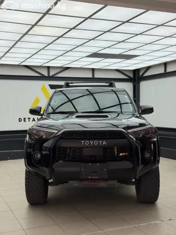Toyota 4Runner — миниатюра 1