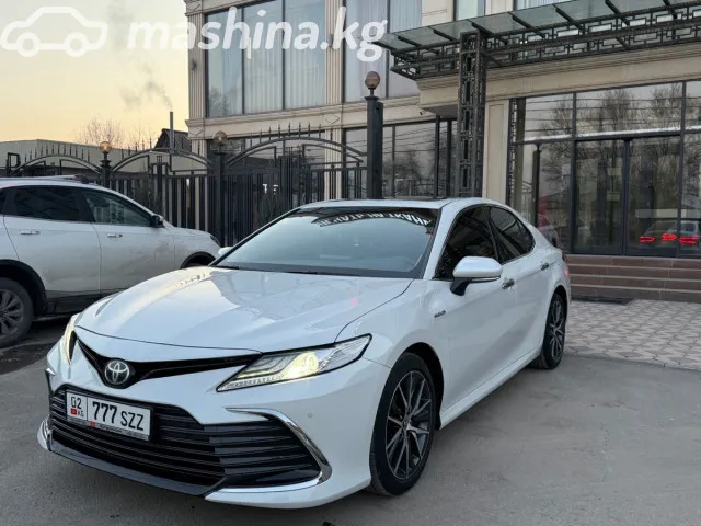 Toyota Camry — миниатюра 1