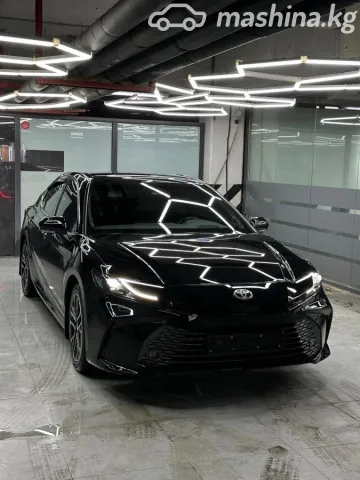Toyota Camry — миниатюра 1