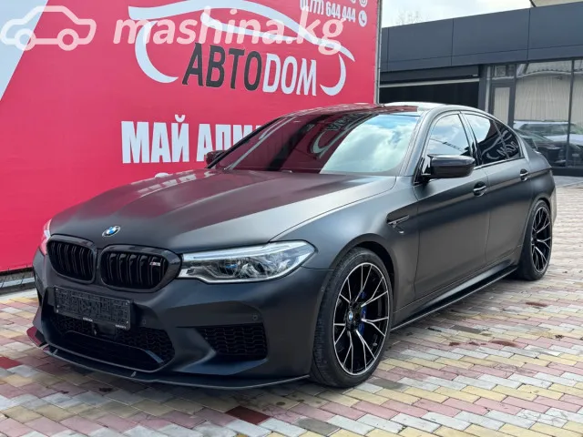 BMW M5 — миниатюра 1