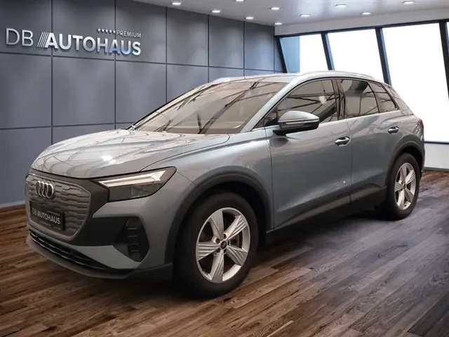 Audi Q4 e-tron 40 — миниатюра 1