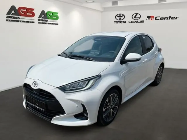 Toyota Yaris Hybrid 1,5L Style Automatik LED — миниатюра 1