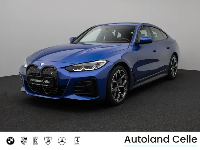 BMW i4 eD40 M Sport Gran Coup Kamera Glasdach HUD — миниатюра 1