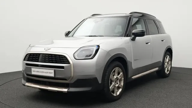 MINI Countryman C Favoured Trim — миниатюра 1