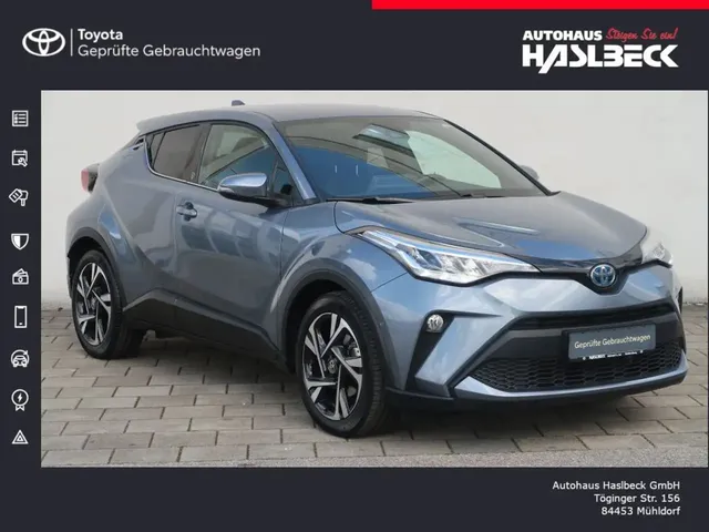 Toyota C-HR 2.0 Hybrid Team Deutschland — миниатюра 1