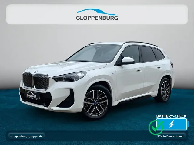 BMW iX1 xDrive30 M-Paket Head-Up+AHK+BT UPE: 69.920 — миниатюра 1