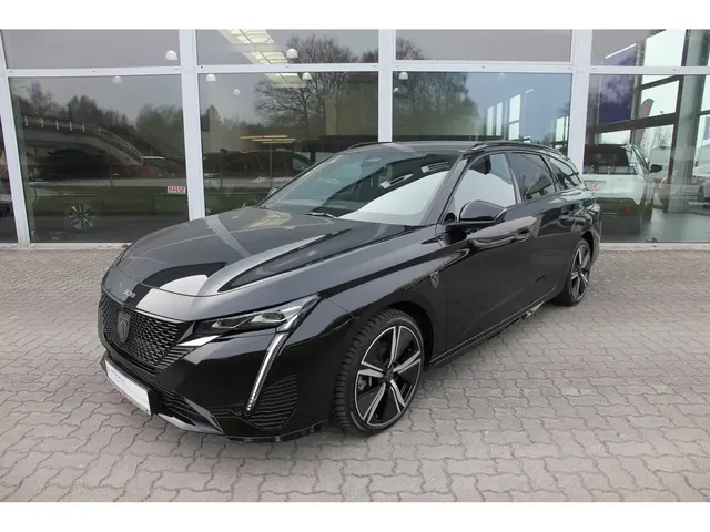 Peugeot 308 SW GT BHDi 130 EAT8 Carplay Massage 360 — миниатюра 1