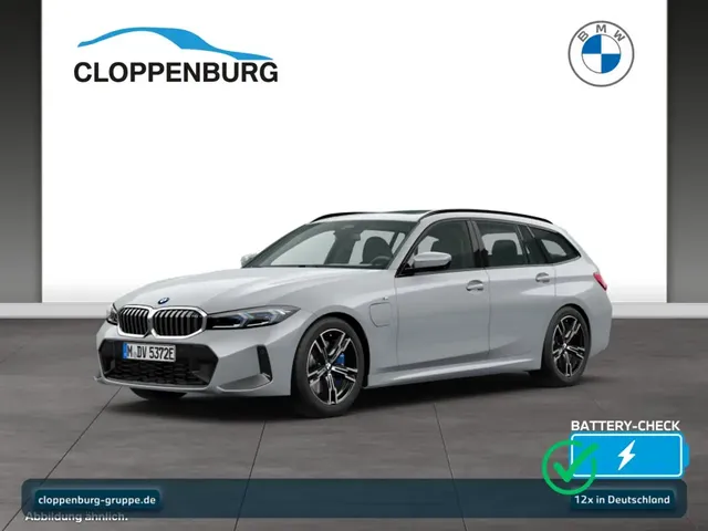 BMW 330 e xDrive Touring M Sportpaket BT UPE: 82.749 — миниатюра 1