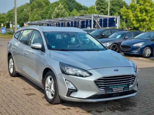 Ford Focus Turnier Cool & Connect/Navi/Kamera/PDC — миниатюра 1