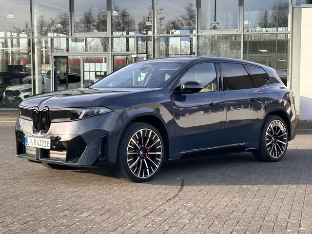 BMW iX3 50 xDrive / Autobahn-Ass. / AHK / Indvidual — миниатюра 1