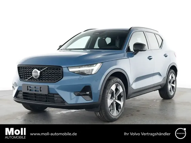 Volvo XC40 Plus Dark 2WD Digitales Cockpit Memory Sitze Sound — миниатюра 1
