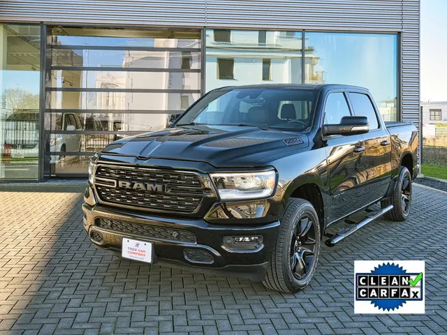 Dodge RAM 2022'er RAM 1500 Big Horn, Crew Cab AWD — миниатюра 1