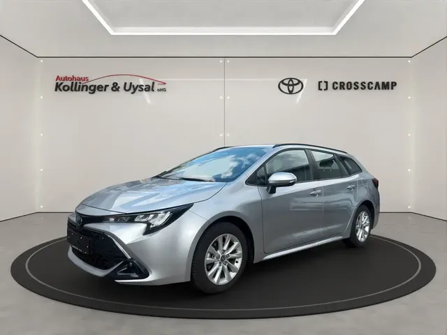 Toyota Corolla Touring Sports Hybrid Comfort — миниатюра 1