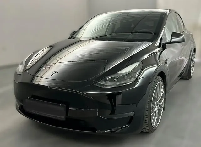 Tesla Model Y Performance Dual AWD# black# incl. MWST. — миниатюра 1