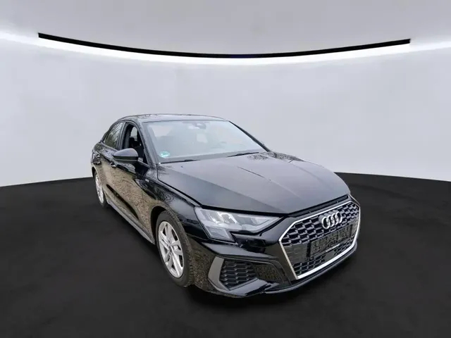 Audi A3 — миниатюра 1