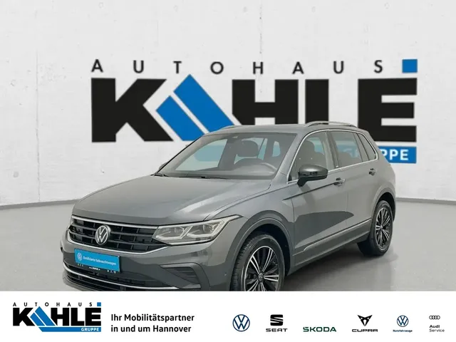 Volkswagen Tiguan 1.5 TSI DSG Life CarPlay Pano ACC — миниатюра 1