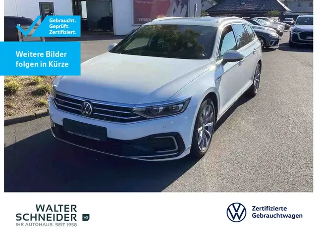 Volkswagen Passat Variant 1.4 TSI eHybrid DSG GTE Navi LED — миниатюра 1