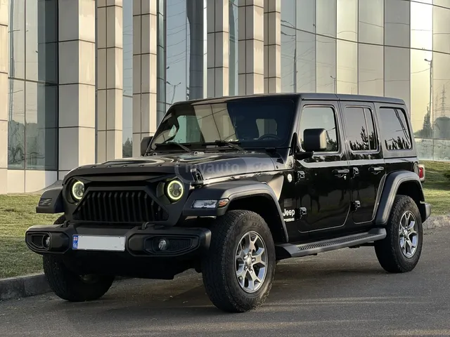 Jeep LIMITED EDITION FOR RENT