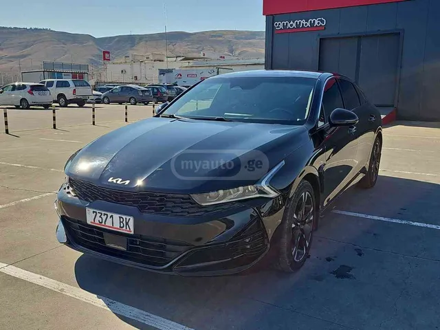 Kia Kia Q50 — миниатюра 1