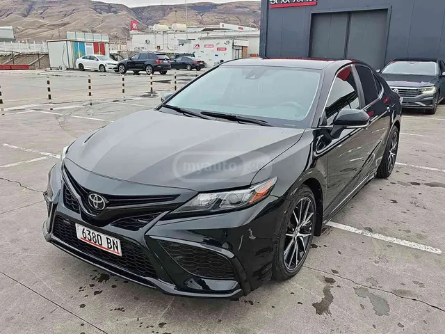 Toyota Toyota Camry — миниатюра 1