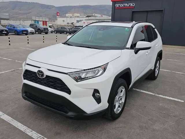 Toyota Toyota RAV4 — миниатюра 1