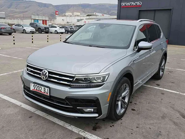 Volkswagen Volkswagen Tiguan — миниатюра 1