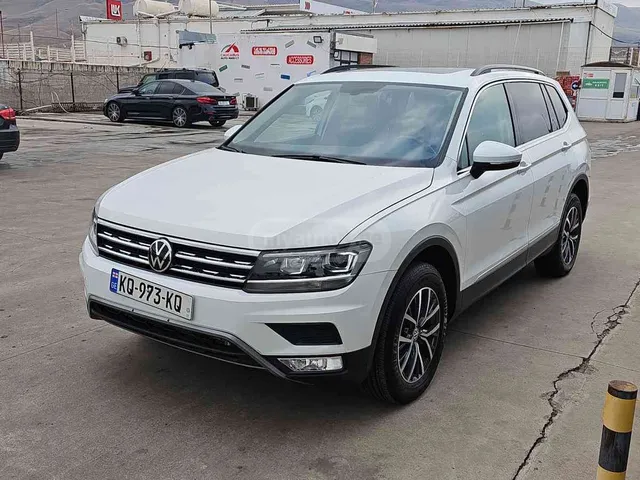 Volkswagen Volkswagen Tiguan — миниатюра 1