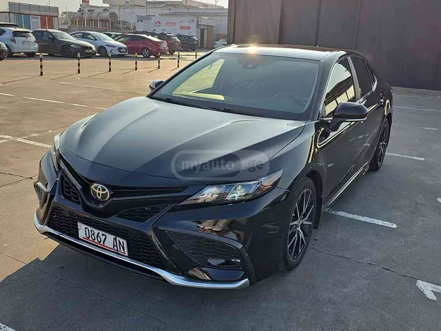 Toyota Toyota Camry — миниатюра 1