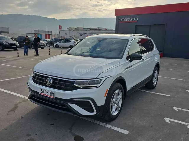Volkswagen Volkswagen Tiguan — миниатюра 1