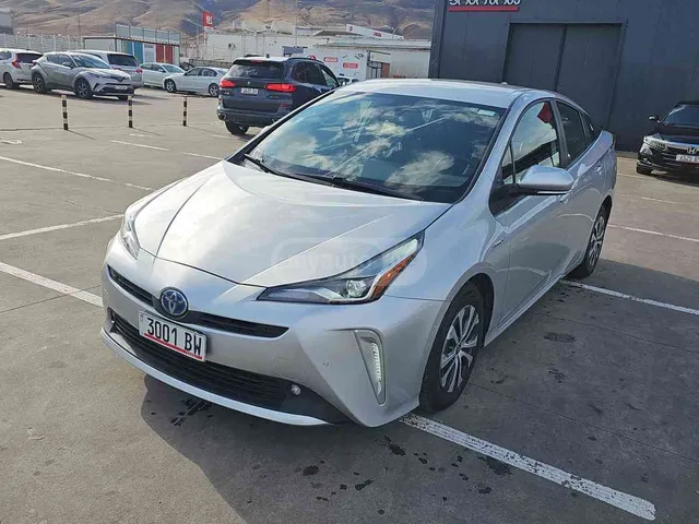 Toyota Toyota Prius — миниатюра 1