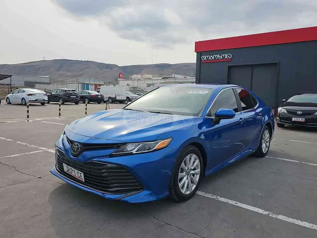 Toyota Toyota Camry — миниатюра 1