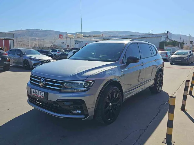 Volkswagen Volkswagen Tiguan — миниатюра 1