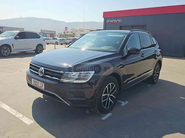 Volkswagen Volkswagen Tiguan — миниатюра 1
