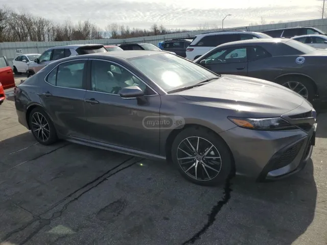 Toyota SE — миниатюра 1