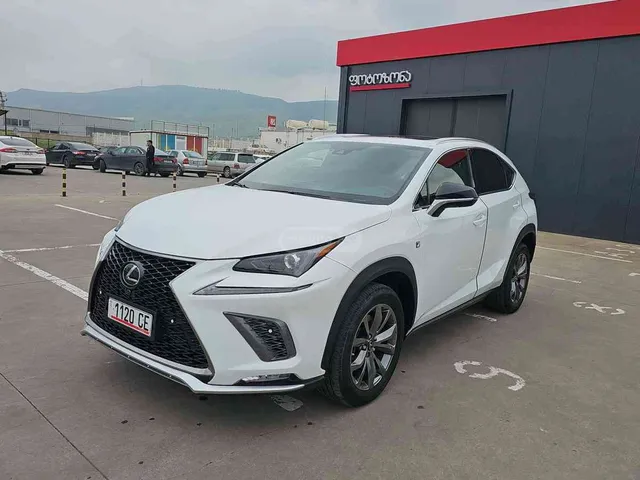 Lexus Lexus nx 200 — миниатюра 1